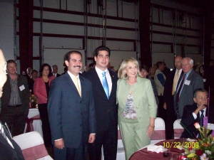 Governors Guillermo Padres Elias of Sonora, MEX and Jan Brewer of AZ flank Nogales Mayor Octavio Garcia-Von Borstel.